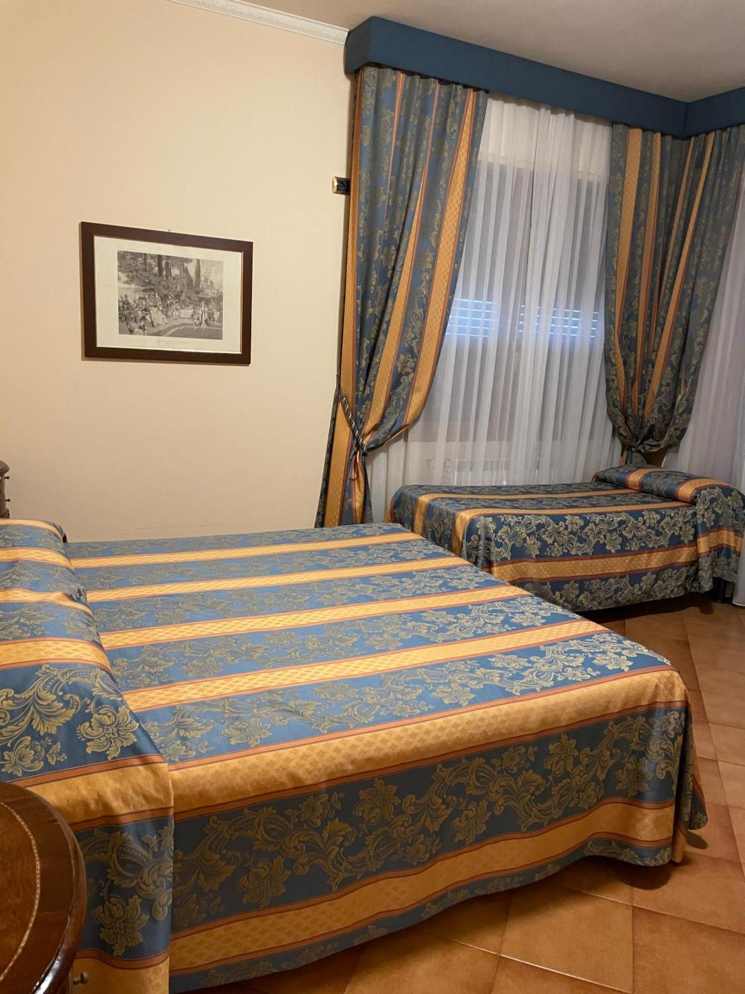 Hotel Mondial Ραπάλο Δωμάτιο φωτογραφία